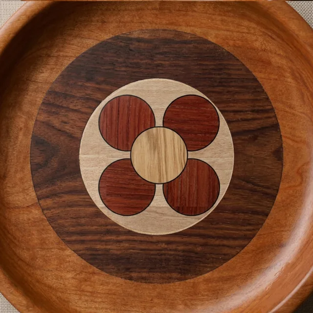 Bloom Five-Disc vessel